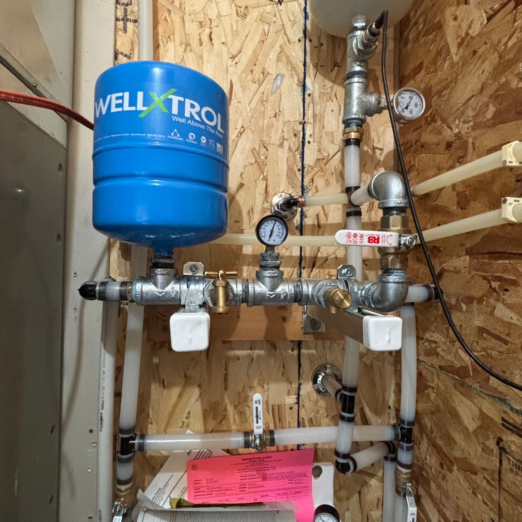 Pressure tank and pump plumbing